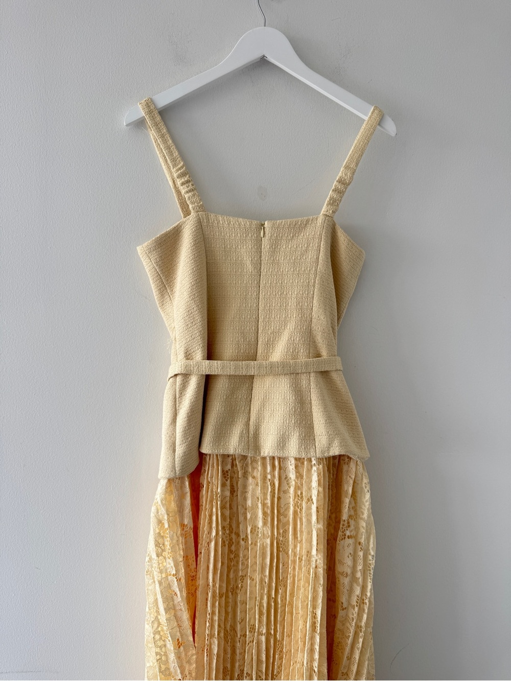 ASTR Caitlin Mixed Media Yellow Midi Dress M - Picture 8 of 9